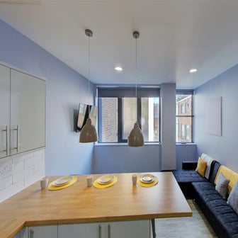 Gold Ensuite - Image 5