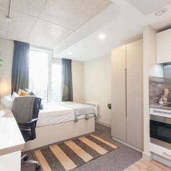 Platinum Plus Studio - Image 18