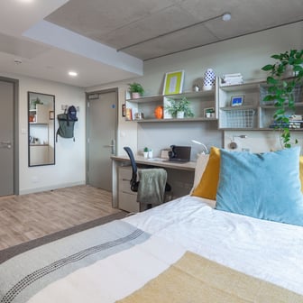 Platinum Plus Studio - Image 16