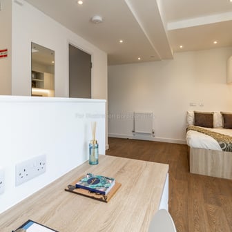 Classic Studio Plus - Image 1