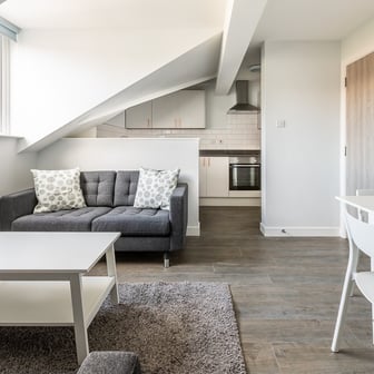 Three Bed Flat - Image 2