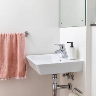 Premium En Suite - Image 3