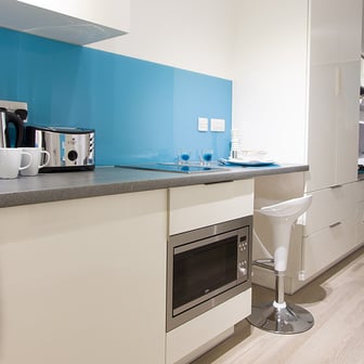 Studio Club - Image 4