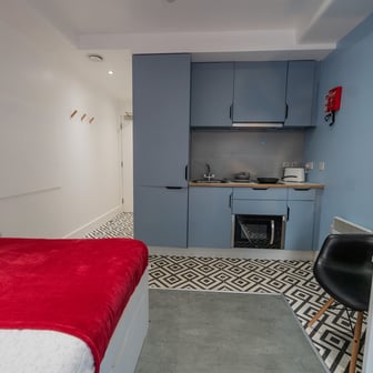 Premium Studio - Image 4