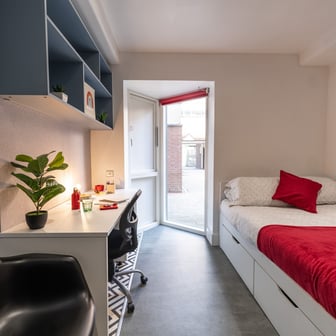 Premium Studio - Image 1