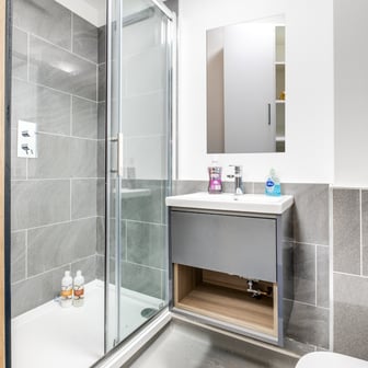 Bronze Plus Studio - Image 4