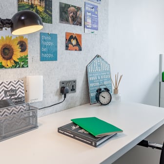 Ensuite Second & Third Floor - Image 5