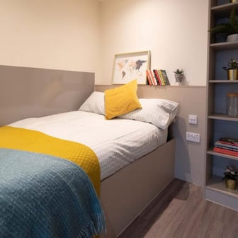 1 Bed Apartment - Image 1