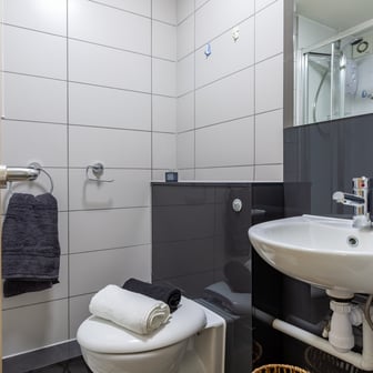 Premium Ensuite - Image 3