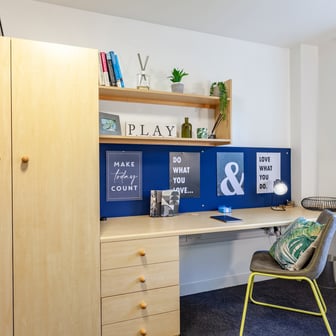 Classic Ensuite - Image 2