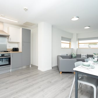 Deluxe Ensuite - Image 3