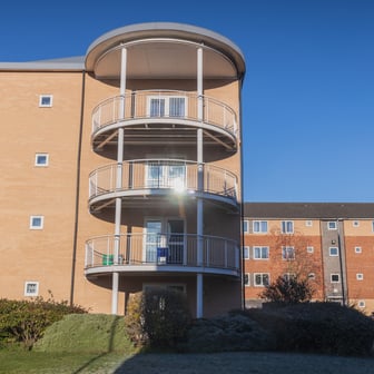 Silver En-suite - Image 9