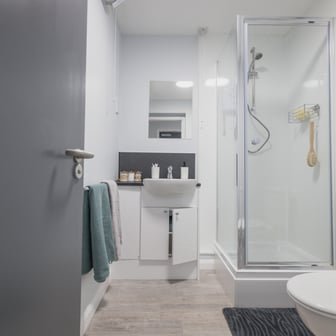 Bronze Plus Room - Image 11