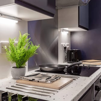 Deluxe Ensuite - Image 6