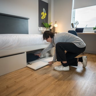 Large Premium En Suite - Image 9