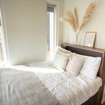 En Suite Plus - Image 2