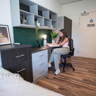 Premium Adaptable Studio - Image 6