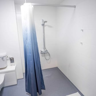 Luxury Adaptable Studio (Double Occupancy Only) - Image 3