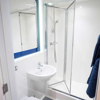 Luxury Plus Studio - Image 6