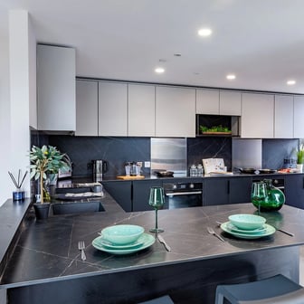 Bronze Club - Image 4