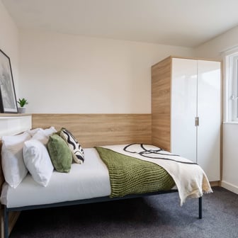 Gold Non Ensuite - Image 1