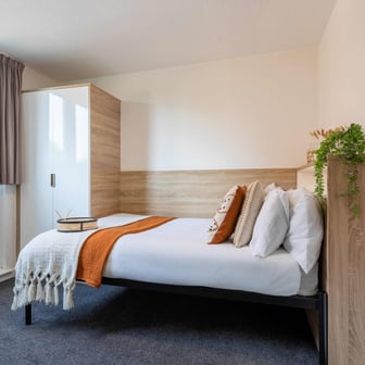 Silver Non Ensuite - Image 2