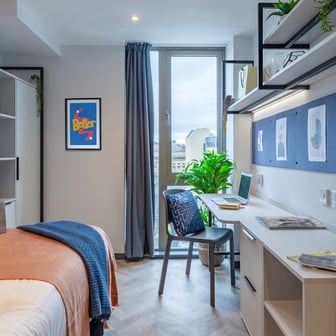 Gold Club Plus - Image 1