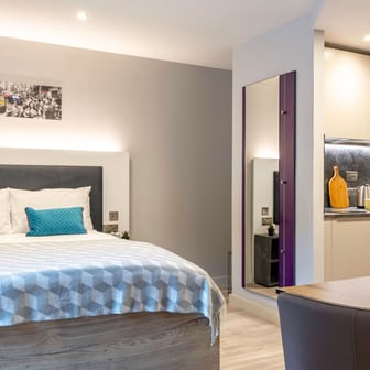 Elegance Apartment - Image 1