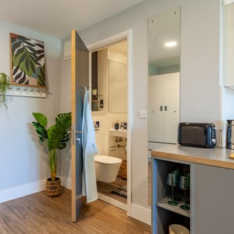 Luxury Studio - Image 6