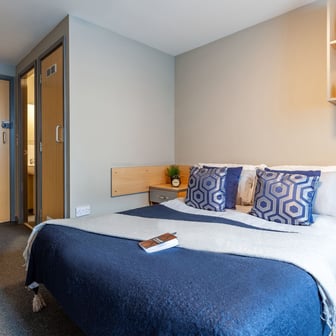 Premium Ensuite - Image 1