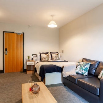 Classic Studio - Image 2