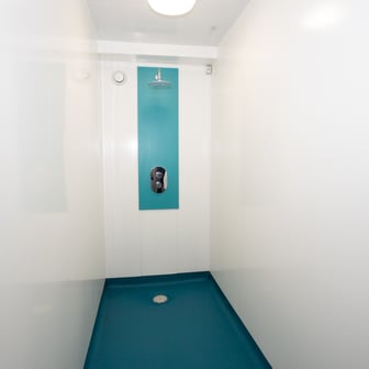 Premium Non-Ensuite shared bathroom