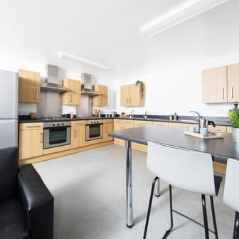 Non Ensuite - Gold - Image 9