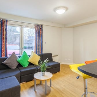 Studio - Silver - Image 5