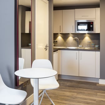 Elegance Apartment 2