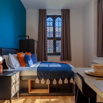 Premium Plus Studio - Image 2