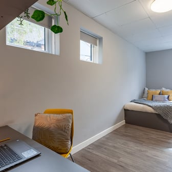 1 Bed Apartment - Image 1