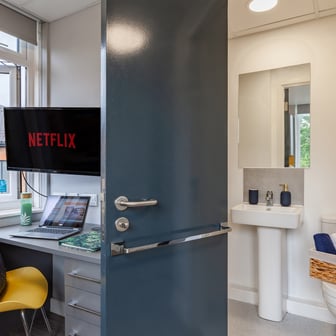 Classic Studio - Image 7