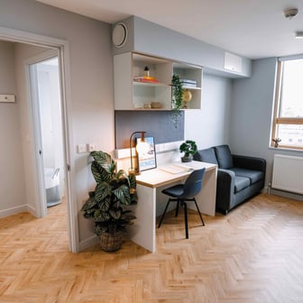 Deluxe Penthouse - Image 2