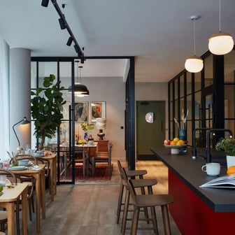 Extraordinary - Image 4