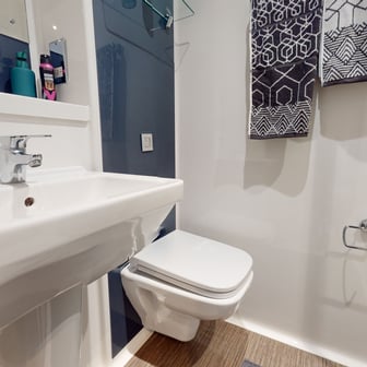 Executive Studio - Image 9