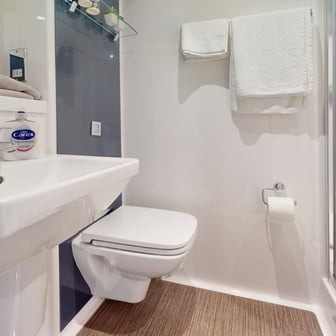 Premium Balcony Studio - Image 4