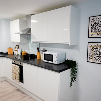 Silver Studio - Image 2