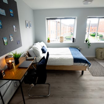 Bronze Studio - Image 2