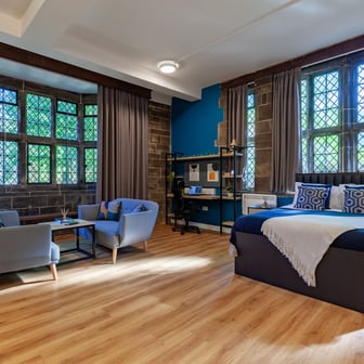 Deluxe Studio Plus - Image 1