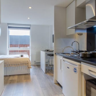 Standard Studio - Image 1