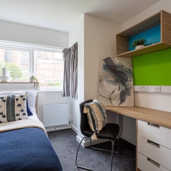 Gold Ensuite Large - Image 1