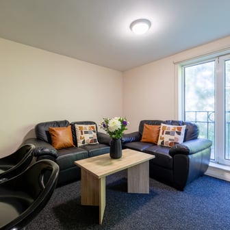 Bronze Non Ensuite - Image 3