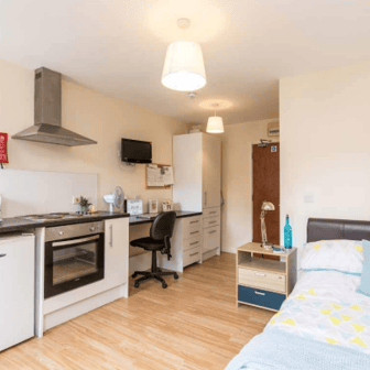 Gold Studio - Image 1