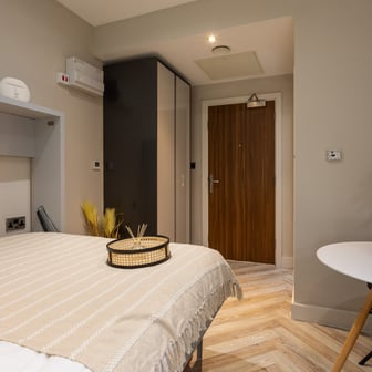 Silver Studio - Image 2